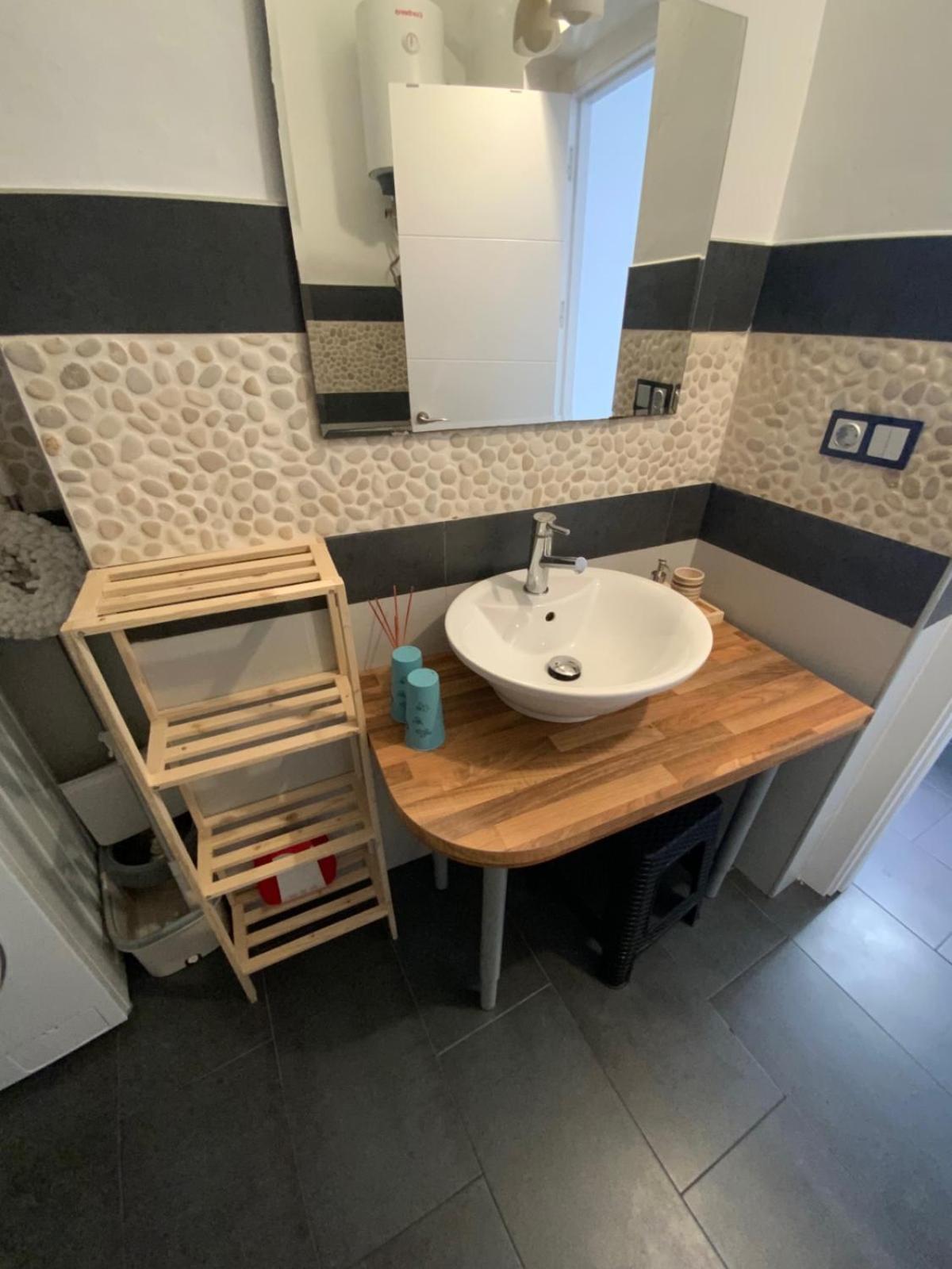 ᛕꮧℤεℝεs Apartament Caces Dış mekan fotoğraf